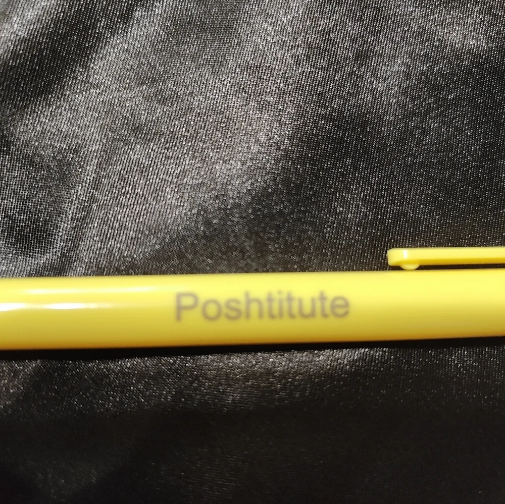 Poshtitute Pen